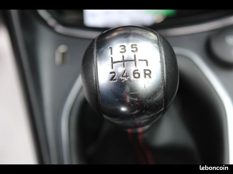 Ford Puma 1.0 Flexifuel 125ch S&S mHEV ST-Line (image 17)