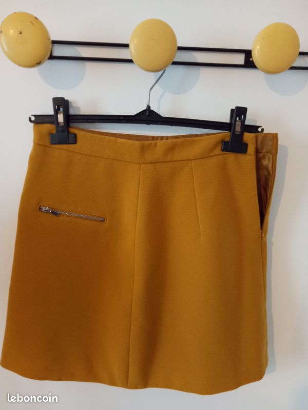 Jupe Courte Jupe Jaune Zara MINI JUPE EN MAILLE Blanc ZARA France