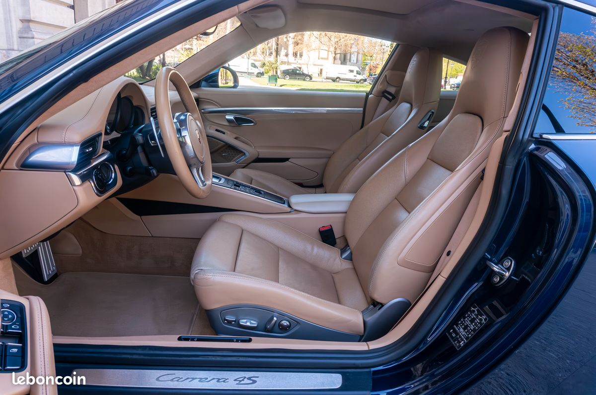Porsche 991.1 Carrera 4S - Bleu Marine métallisé / Sort de révision / 2e main (image 6)