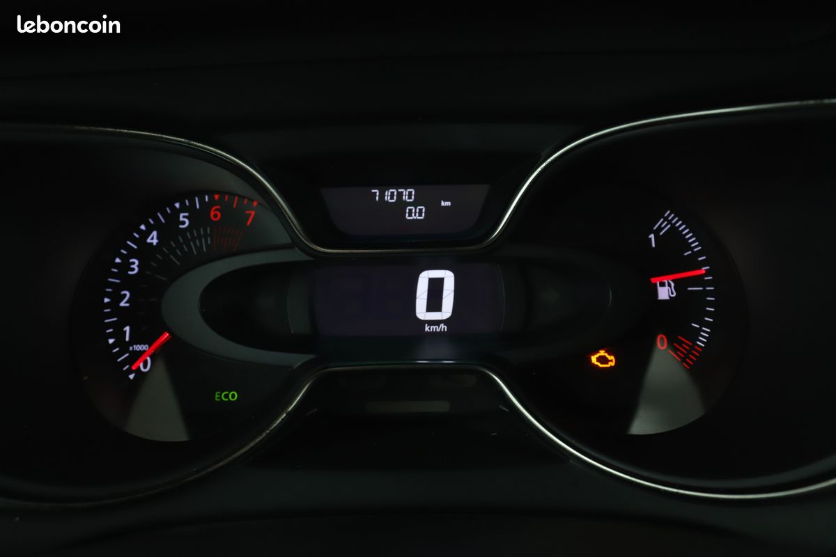 Renault Captur 1.3 TCe Limited 131 ch (image 16)