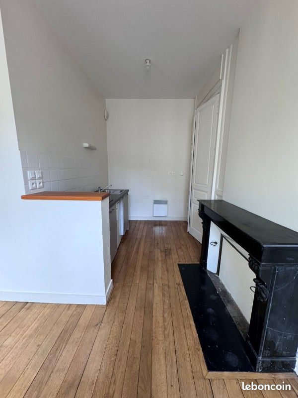 Appartement 1 pièce 28 m² - Limoges 87000 (image principale 2)