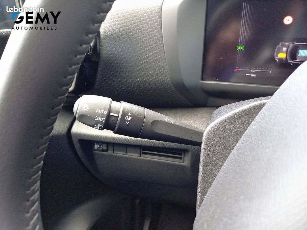CITROEN C4 Hybride 145 e-DCS6 Collection (image 21)
