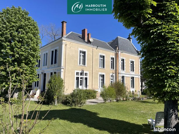 Maison 12 pièces 433 m²