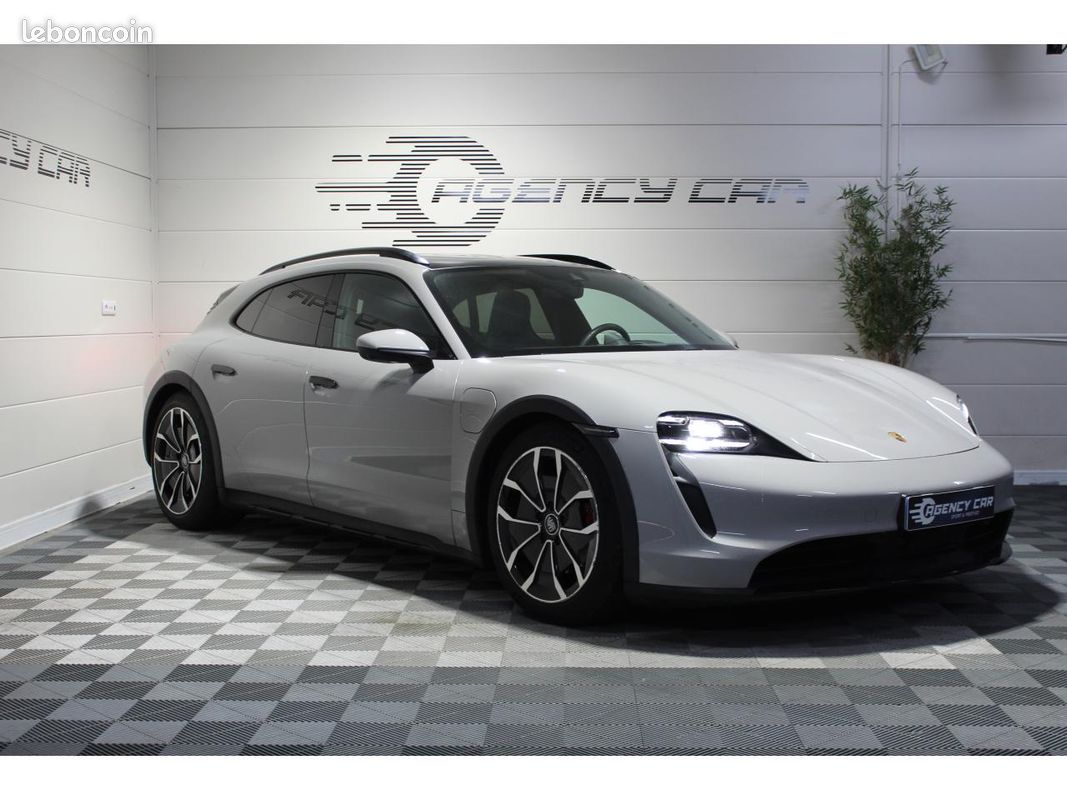 PORSCHE TAYCAN CROSS TURISMO 4S 571 Gris Craie Roues AR directrices (image 2)