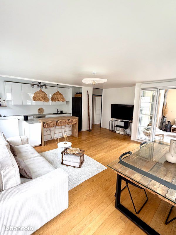 Appartement 4 pièces 83 m² · au Plessis-Robinson · 82,9 m² · 569 000 €