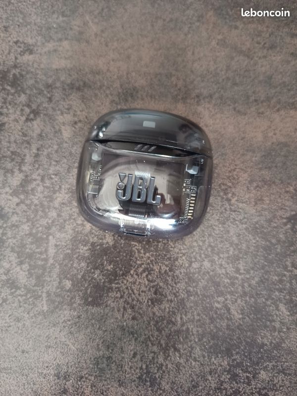 Vend écouteurs JBL (image 3)