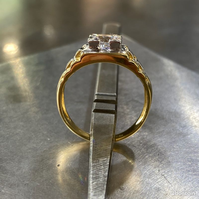 Articles de joaillerie or jaune, 18 carats 18 carats
