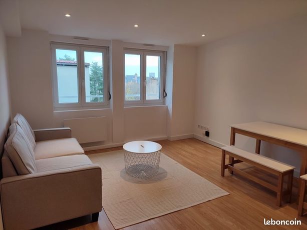 Appartement meublé gare 2 pièces avec parking