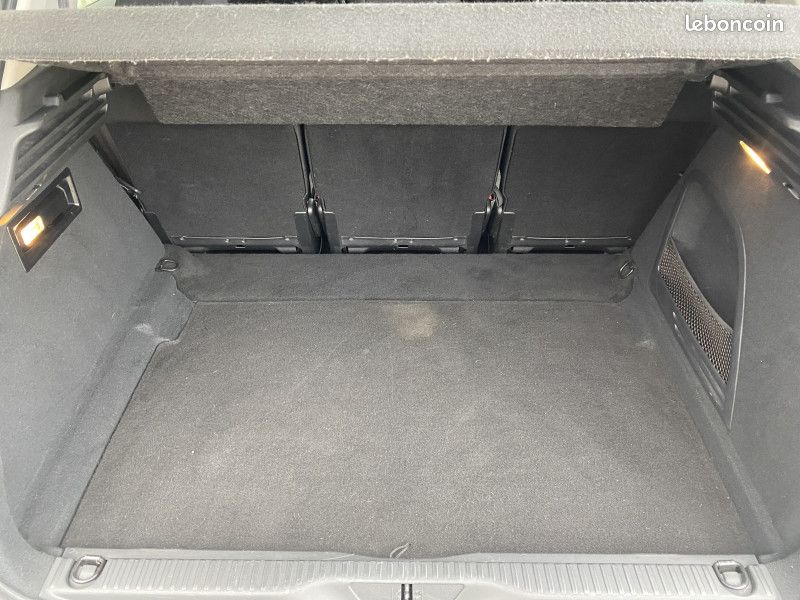 Citroen C4 PICASSO BLUEHDI 120CH FEEL S&S (image 18)