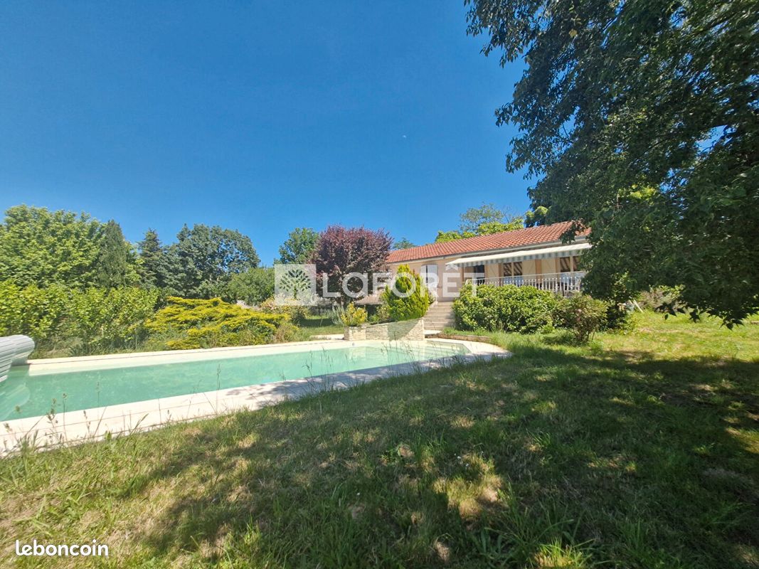 Propriété 5 pièces 115 m² (image 1)
