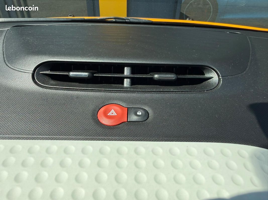 RENAULT TWINGO E-Tech Electrique Achat intégral III BERLINE Zen PHASE 2 (image 18)