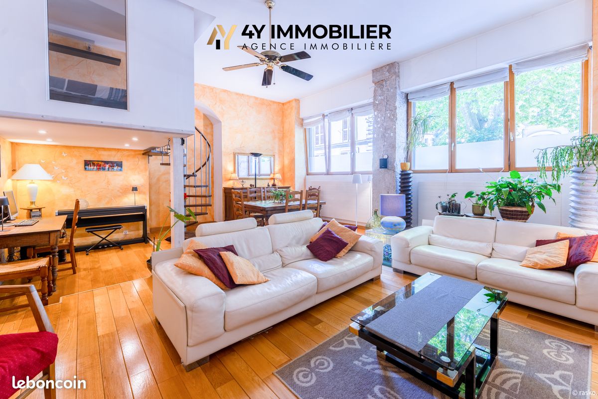 Appartement 4 pièces 149 m² · à Grenoble · 149 m² · 440 000 €