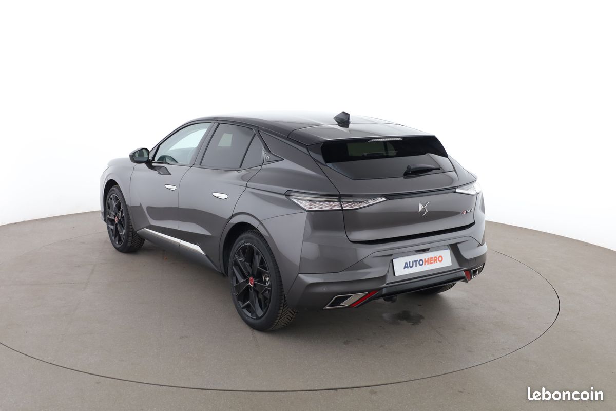 DS Automobiles DS 4 1.6 Puretech Performance Line + Auto 181 ch (image 2)