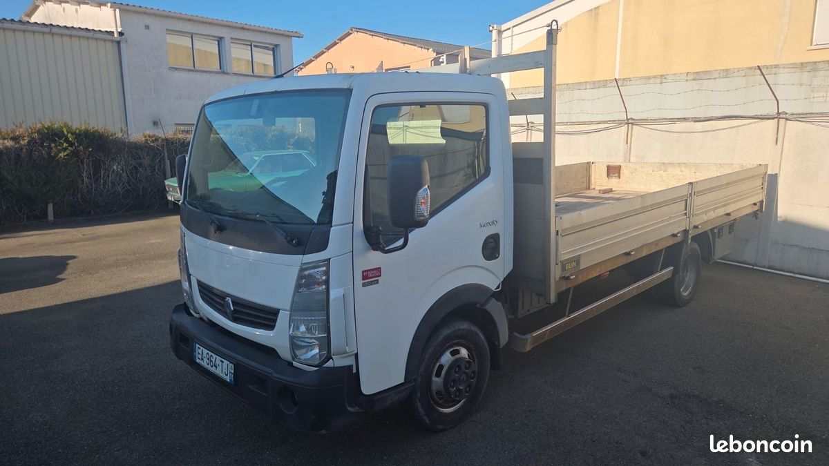 Renault maxity 2.5 dci 145 cv (image 1)
