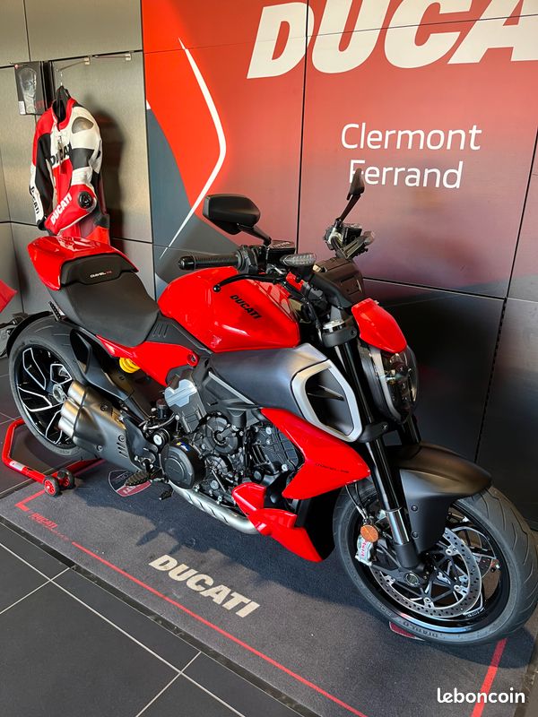 Diavel V4 (image 2)