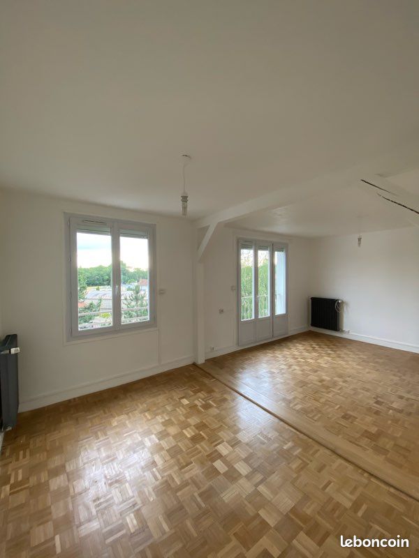 Appartement 3 pièces 70 m² · à Châtillon-sur-Seine · 70 m² · 550 €/mois