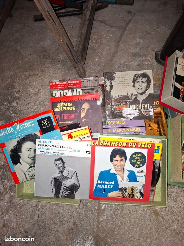 Disques 45 tours 4 coffrets accordéon musette (image 1)