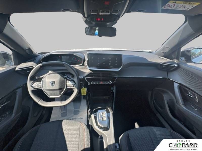 Peugeot 2008 Hybrid 110 e-DCS6 Edition (image 16)