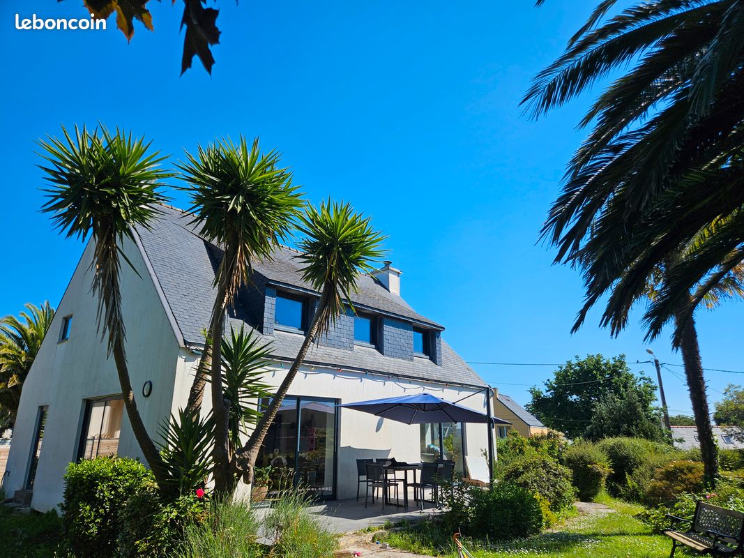 Maison 5 pièces 148 m² · à Brest · 147,5 m² · 1 600 €/mois