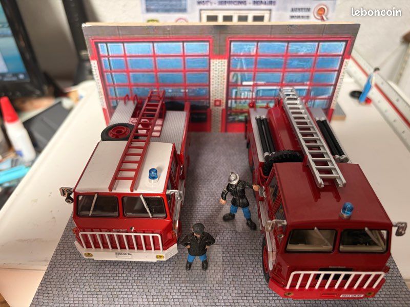 Berliet GAK Pompier Val d'Oise 1/43 - Collection