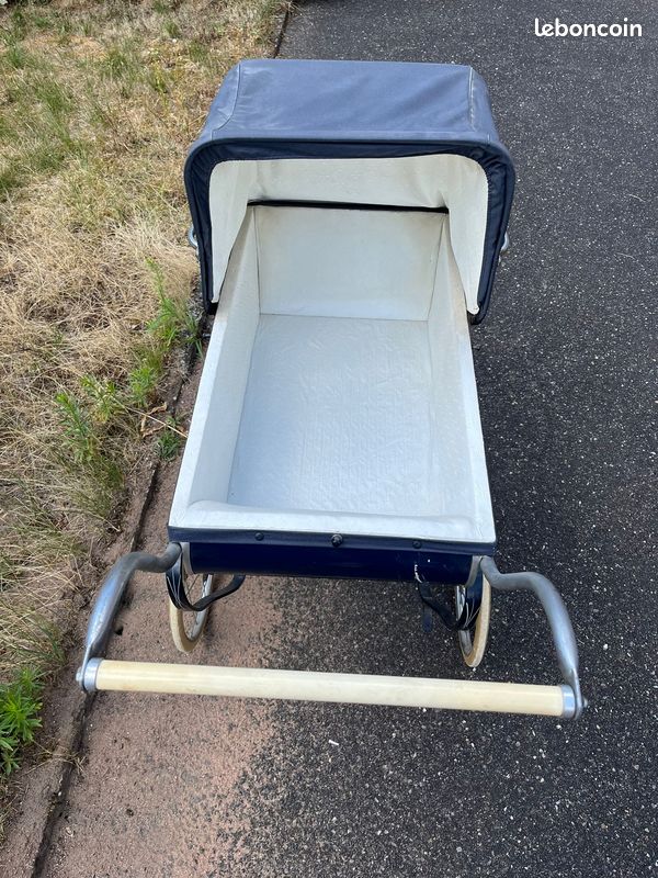 Couffin de poupée vintage - Le Petit Mobilier