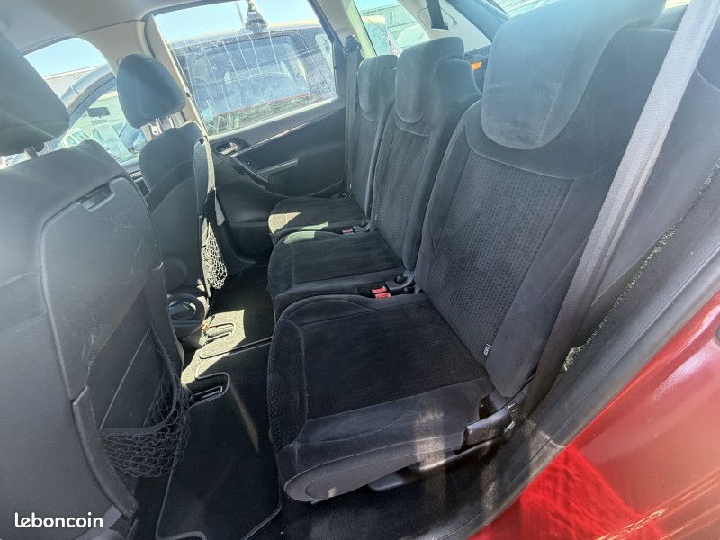 Citroen C4 PICASSO 1.6 HDI110 FAP EXCLUSIVE (image 16)