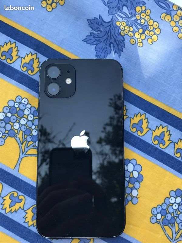 IPhone 12 128go (image 3)