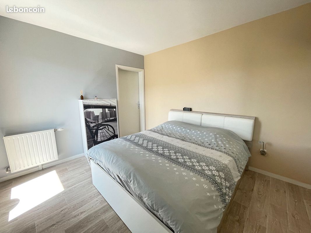 Appartement a louer dammarie-les-lys - 4 pièce(s) - 77 m2 - Surfyn