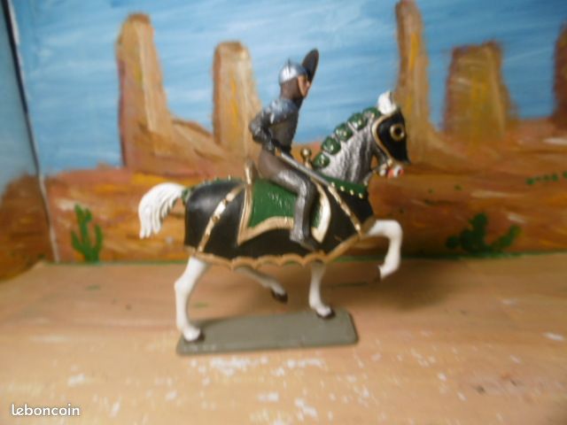 Soldat Starlux Moyen Âge 6002 - Chevalier Combattant Avec écu Croisé (boîte D'origine)