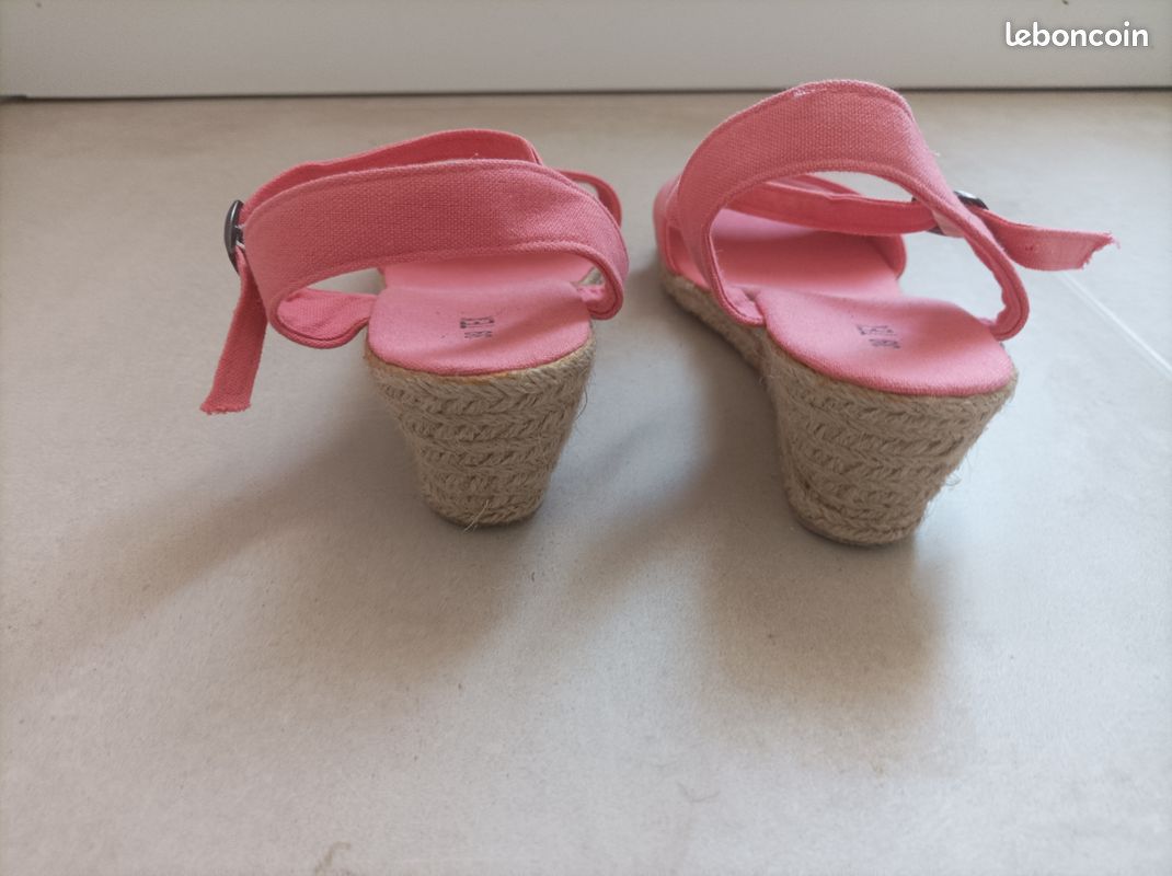 Chaussures espadrilles corail neuves (image 5)