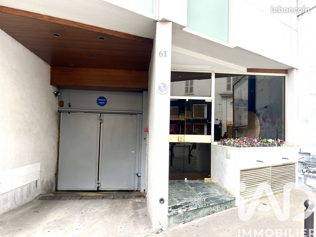 Parking 10 m² · à Paris · 10 m² · 59 000 €