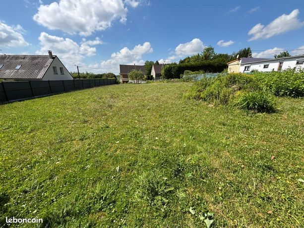 Terrain 1 310 m² Lesdins