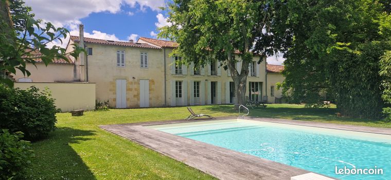 Propriété 14 pièces 575 m²