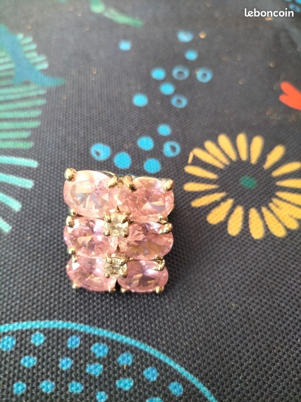 Bague fantaisie (image 1)