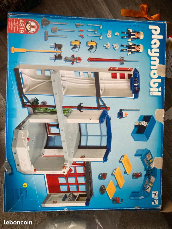 Playmobil Caserne de pompiers (image 3)