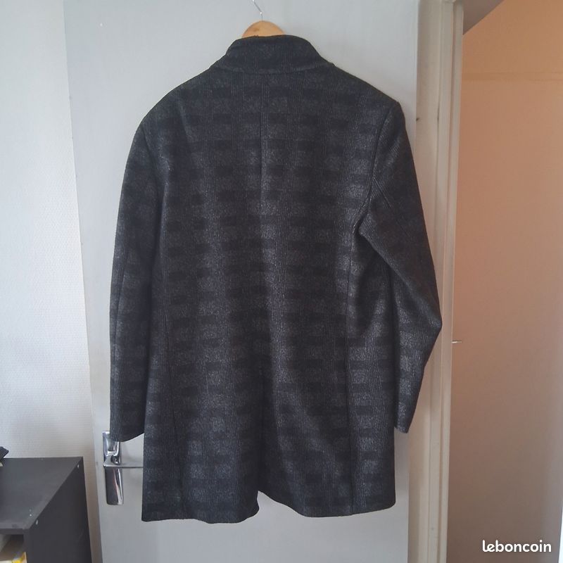 Manteau ZARA taille L (image 2)