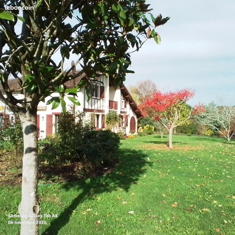 Maison 7 pièces 200 m² · à Castagnède · 200 m² · 660 000 €