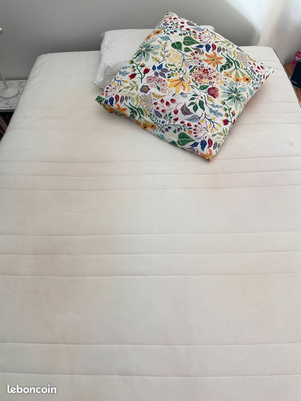Matelas IKEA (image 1)