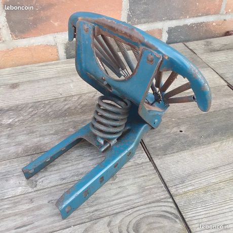 Selle Ancienne Motobécane Pour Mobylette Ou Cycle – Vintage, Bon état