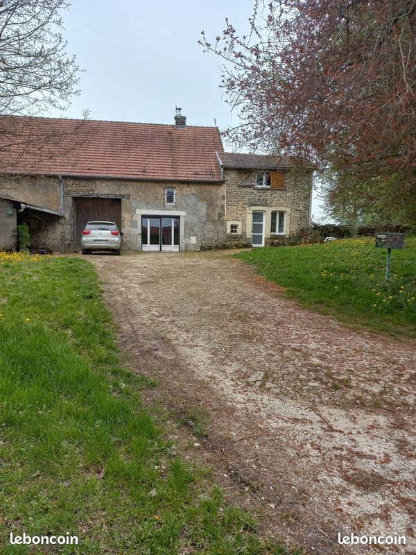 Maison 5 pièces 132 m² · à Chalindrey · 132 m² · 650 €/mois