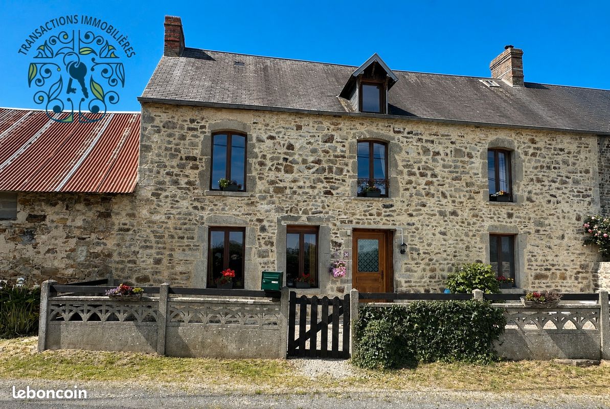 Maison 8 pièces 144 m² · à Montsenelle · 144 m² · 195 000 €