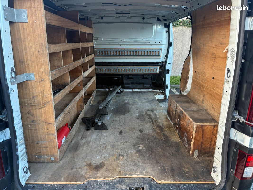 Renault trafic dci grand confort l1h1 11658ht (image 5)