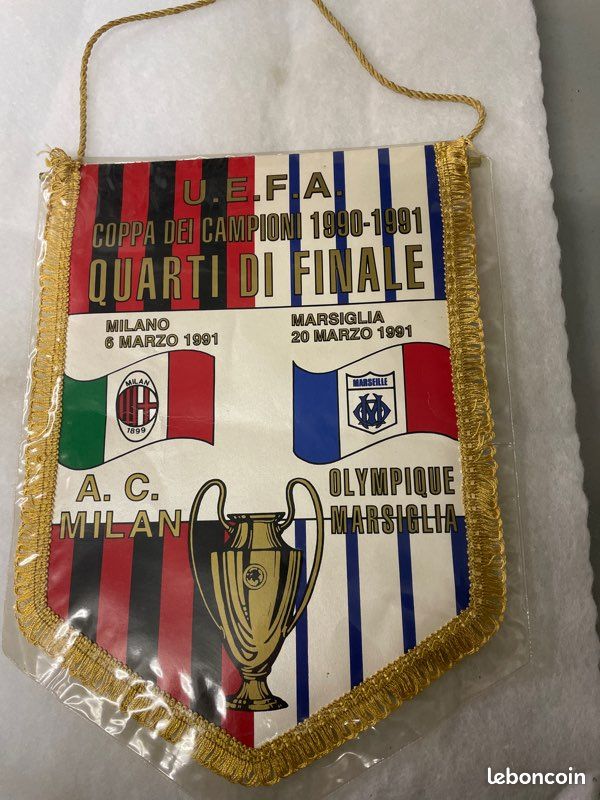 Fanion Vintage Olympique De Marseille – Années 90 – Bon état, Cordon Manquant