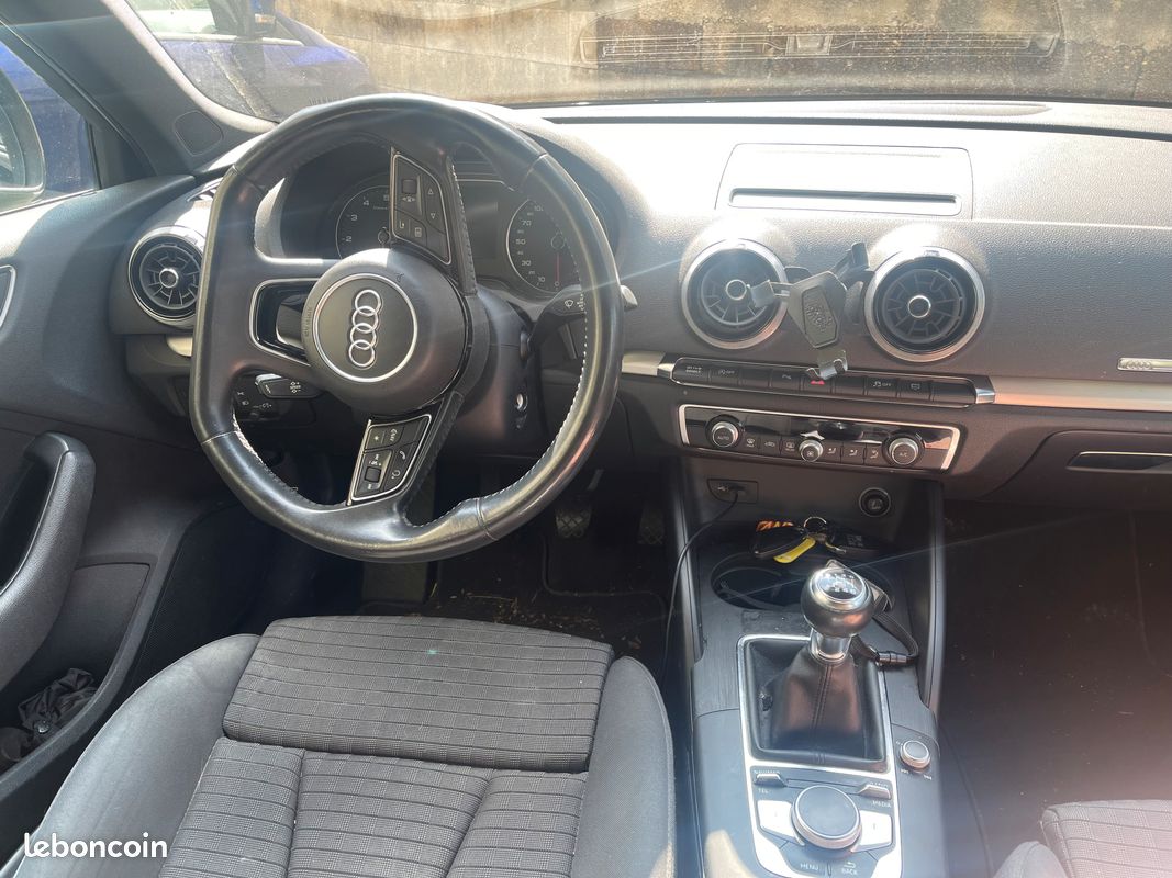 AUDI A3 III SPORTBACK Ph2 1.5 TFSI 150cv (image 4)