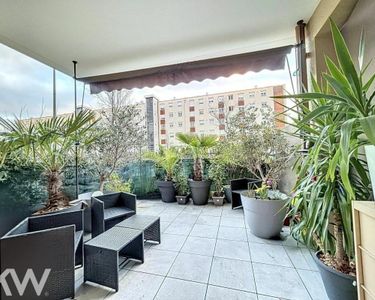 Appartement 210 000 € - 57 m²