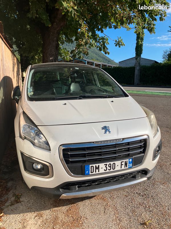 3008 (image 1)