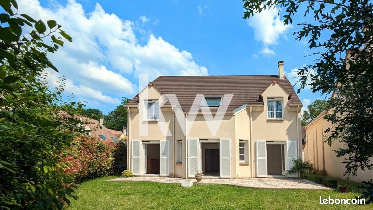 Maison 7 pièces 185 m²