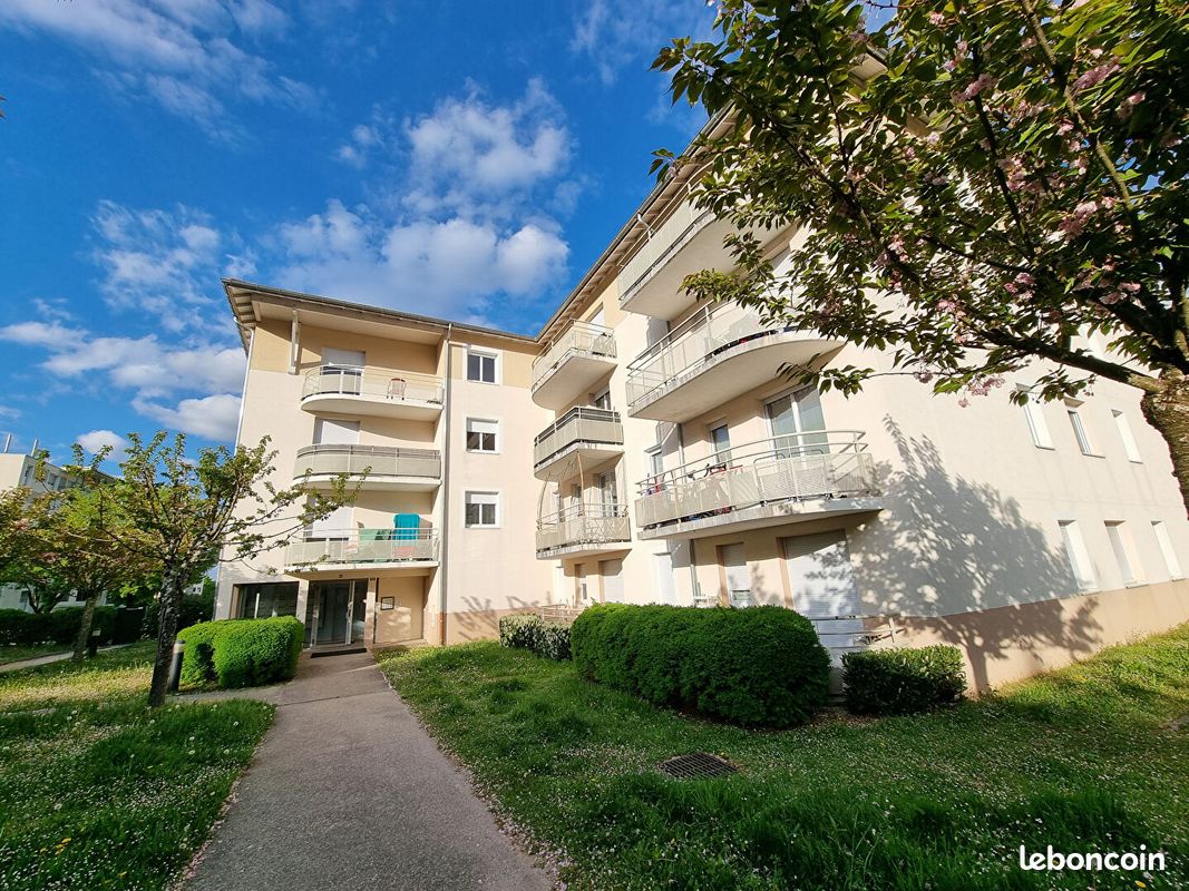 Appartement 2 pièces 46 m² · à Bellignat · 46 m² · 496 €