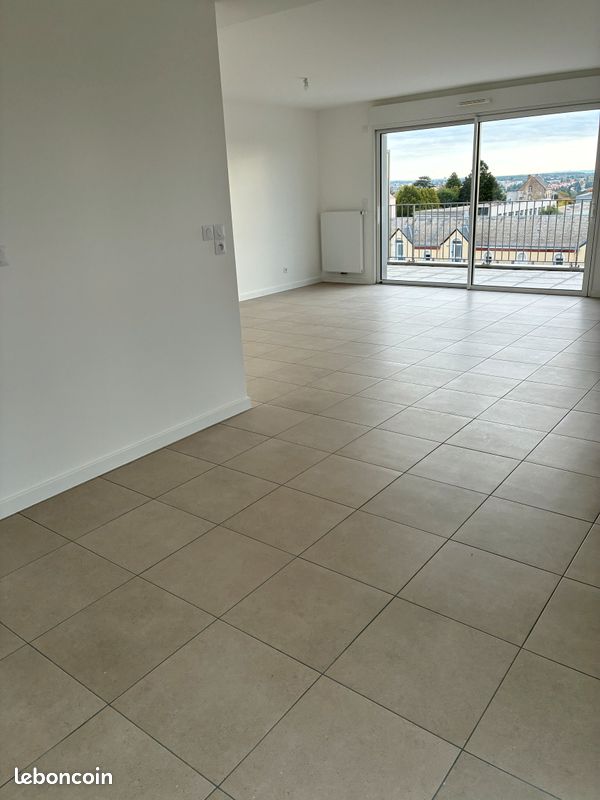 Appartement 3 pièces 87 m² · à Cholet · 87 m² · 945 €/mois