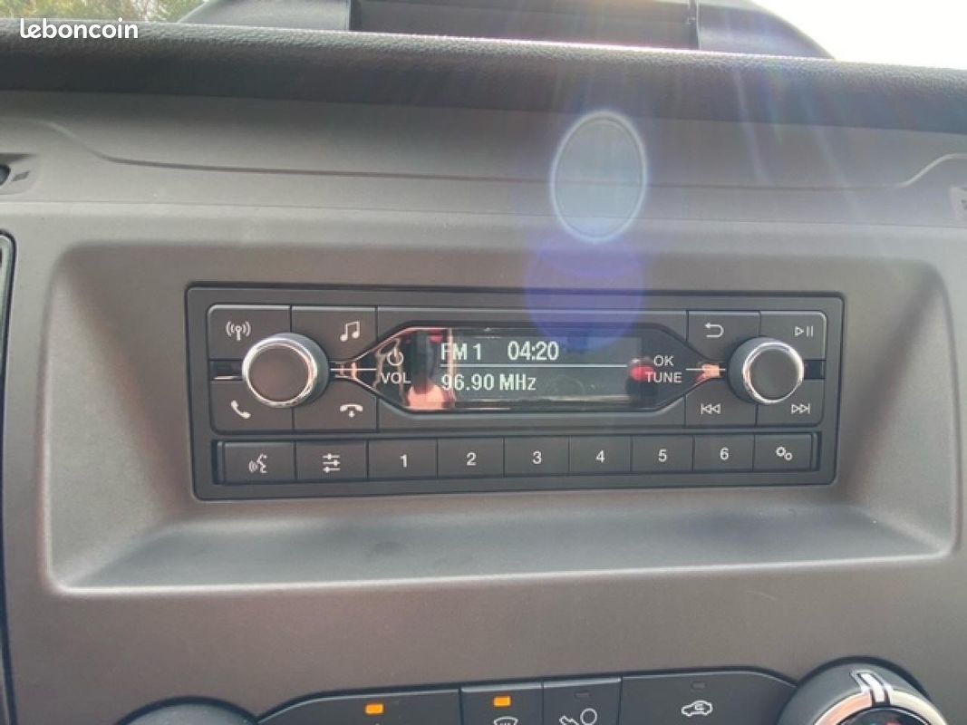 FORD TRANSIT L4H3 2.0 EcoBlue - 130 S&S P350 Trend + Radars Avant et Arrière -40% (image 13)